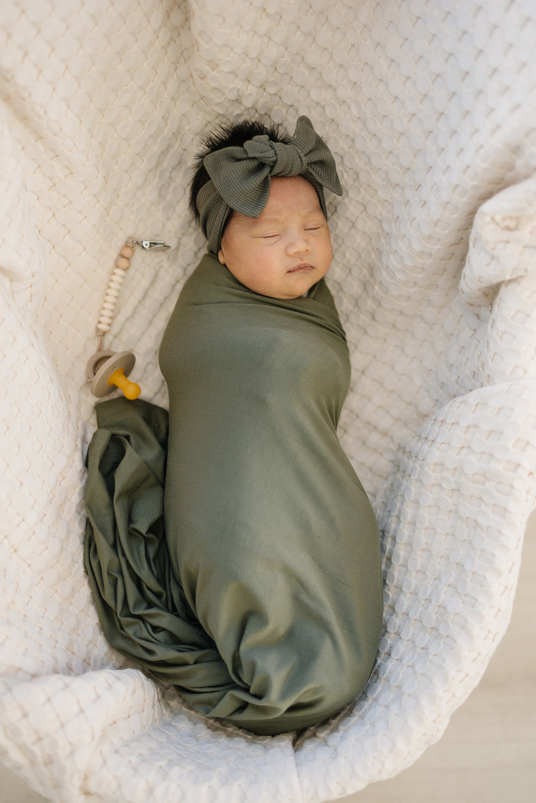 Olive green swaddle set hotsell