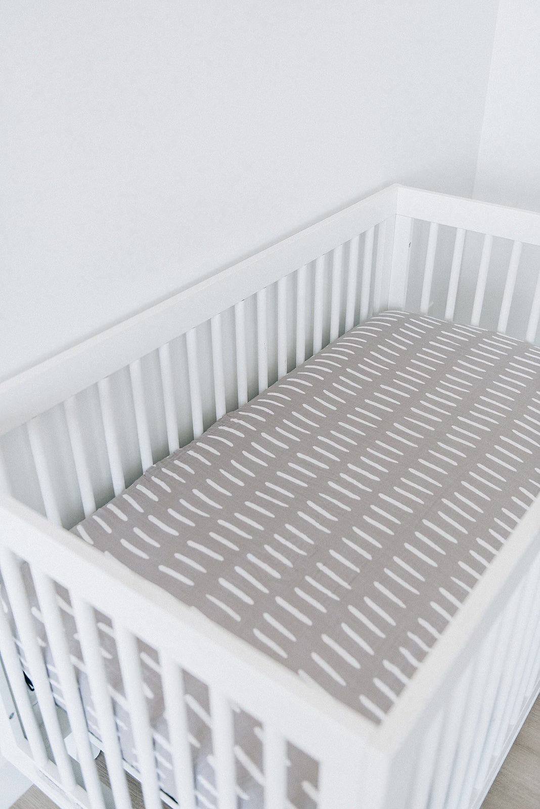 Dark grey crib online sheet